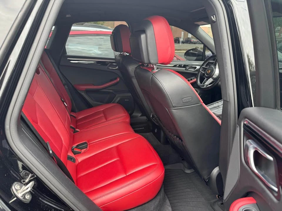 2018 Porsche 958 Cayenne - Image 2 of 7