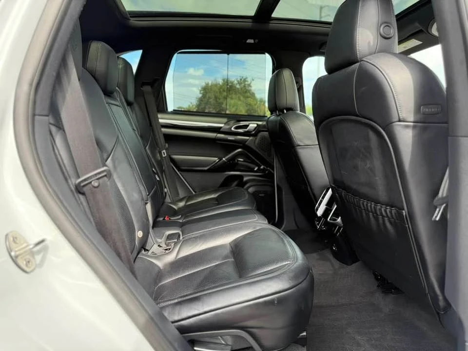 2018 Porsche 9Y0/9Y3 Cayenne - Image 13 of 17
