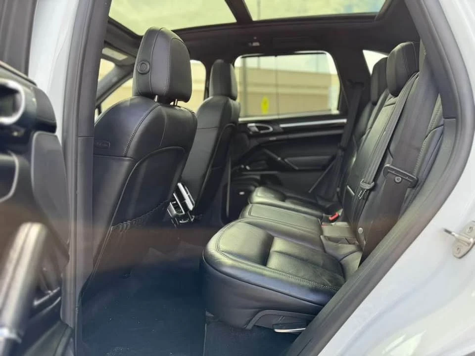 2018 Porsche 9Y0/9Y3 Cayenne - Image 12 of 17