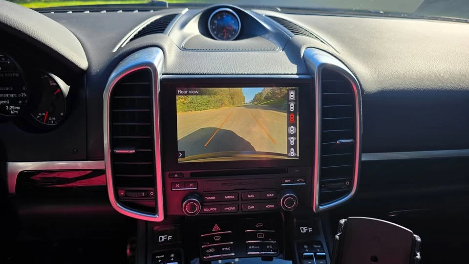 2018 Porsche 958 Cayenne - Image 13 of 17