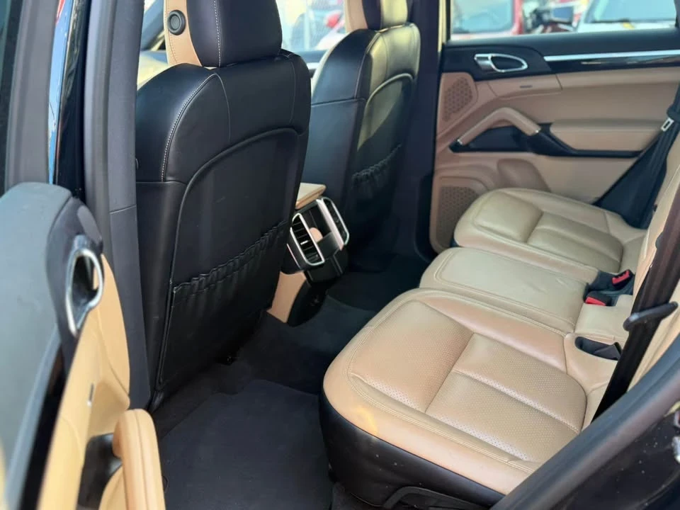 2018 Porsche 958 Cayenne - Image 5 of 9