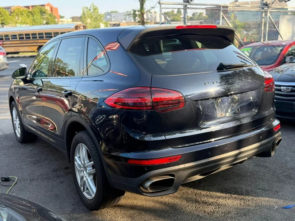 2018 Porsche 958 Cayenne - Image 6 of 9