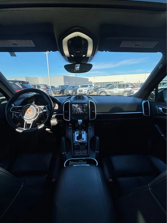 2018 Porsche 958 Cayenne - Image 8 of 14