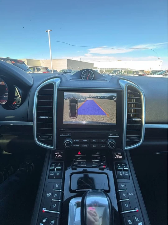 2018 Porsche 958 Cayenne - Image 13 of 14