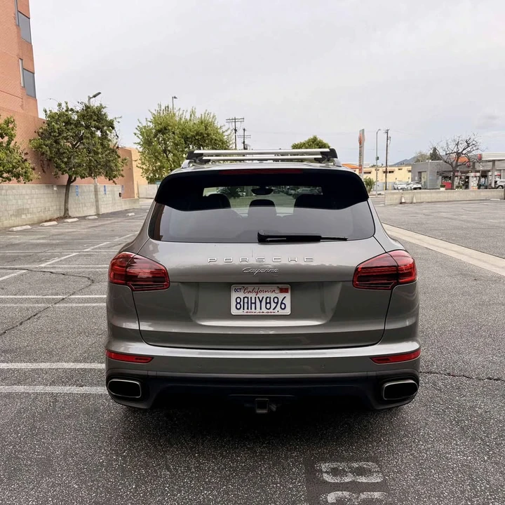 2018 Porsche 958 Cayenne - Image 4 of 19