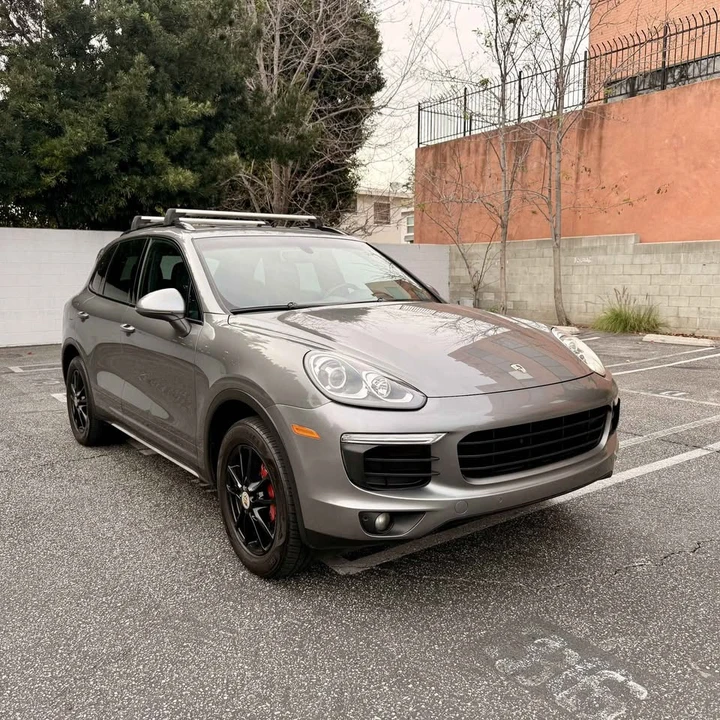2018 Porsche 958 Cayenne - Image 17 of 19