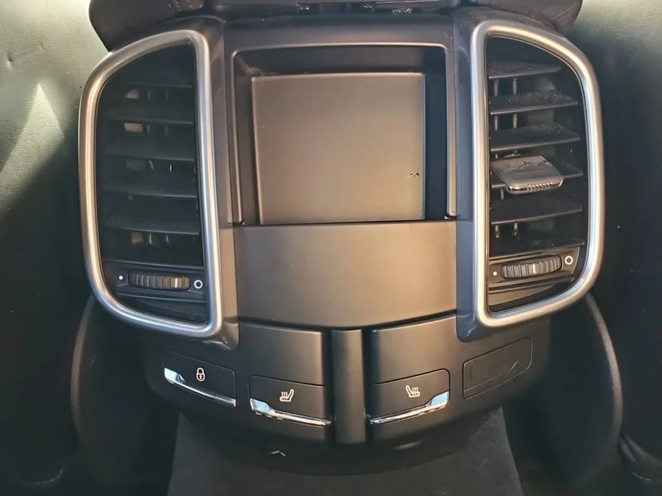 2018 Porsche 9Y0/9Y3 Cayenne - Image 14 of 16
