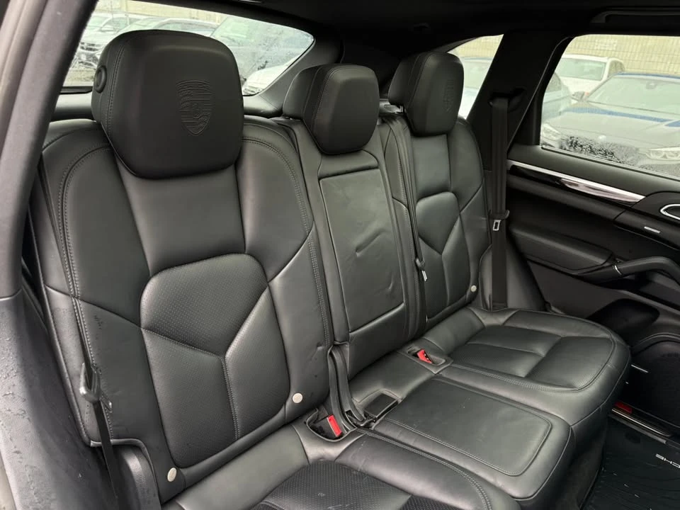 2018 Porsche 958 Cayenne - Image 14 of 20