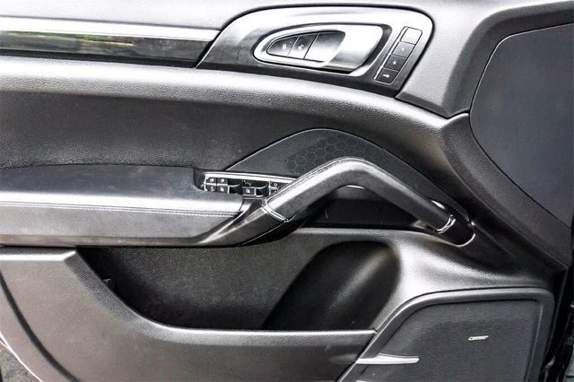 2018 Porsche 958 Cayenne - Image 12 of 20