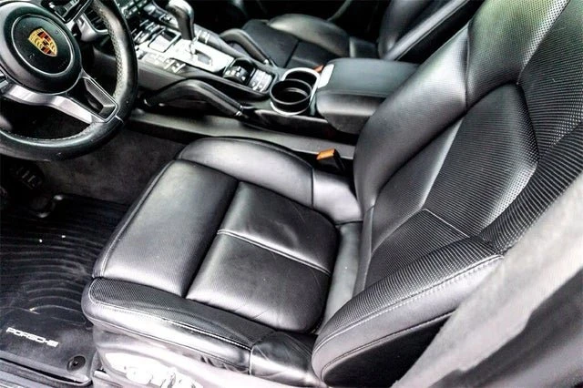 2018 Porsche 958 Cayenne - Image 16 of 20