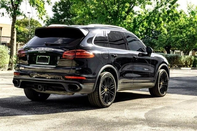 2018 Porsche 958 Cayenne - Image 8 of 20