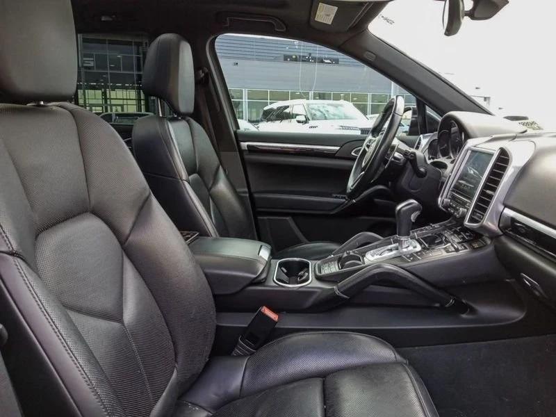 2018 Porsche 958 Cayenne - Image 17 of 20