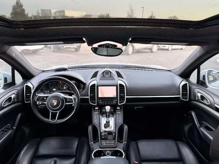 2018 Porsche 9Y0/9Y3 Cayenne - Image 16 of 19