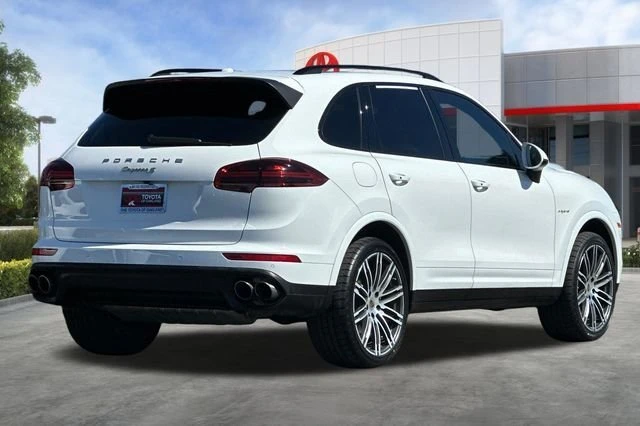 2018 Porsche 958 Cayenne S - Image 3 of 19