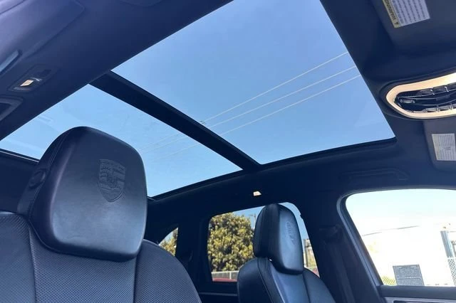 2018 Porsche 958 Cayenne S - Image 18 of 19
