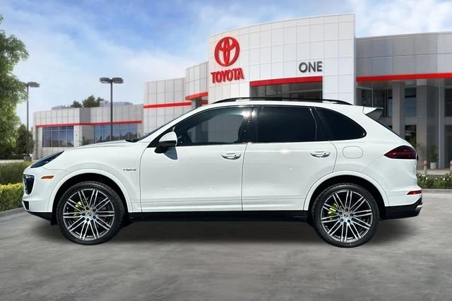 2018 Porsche 958 Cayenne S - Image 7 of 19