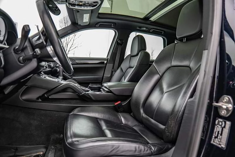 2018 Porsche 958 Cayenne - Image 15 of 17