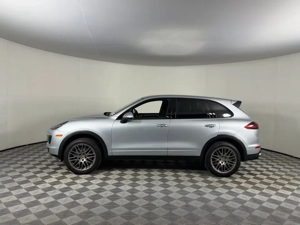2018 Porsche 958 Cayenne - Image 3 of 14
