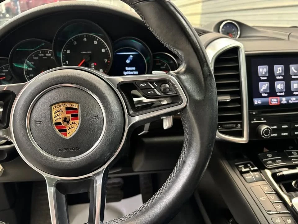 2018 Porsche 958 Cayenne - Image 15 of 20