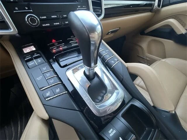 2018 Porsche 958 Cayenne S - Image 20 of 20