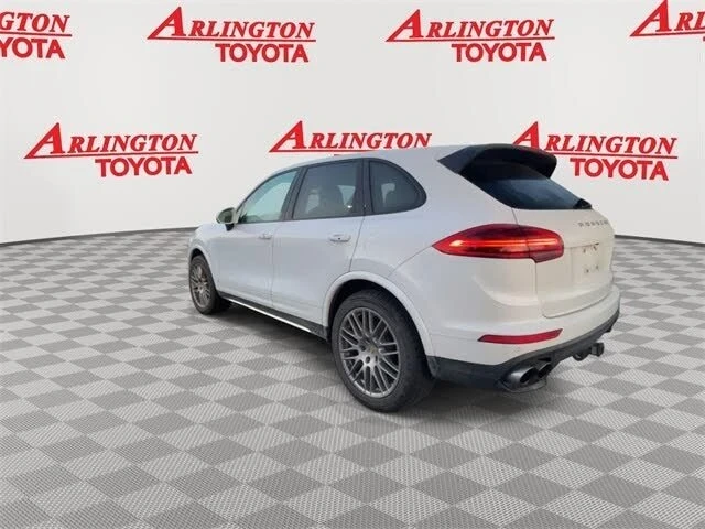 2018 Porsche 958 Cayenne S - Image 6 of 20