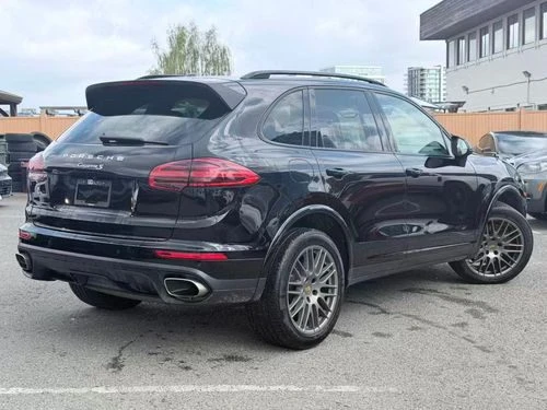 2018 Porsche 958 Cayenne - Image 6 of 12