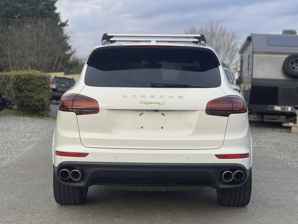 2018 Porsche 958 Cayenne S - Image 4 of 20