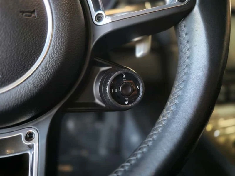 2018 Porsche 718 Cayman - Image 13 of 20