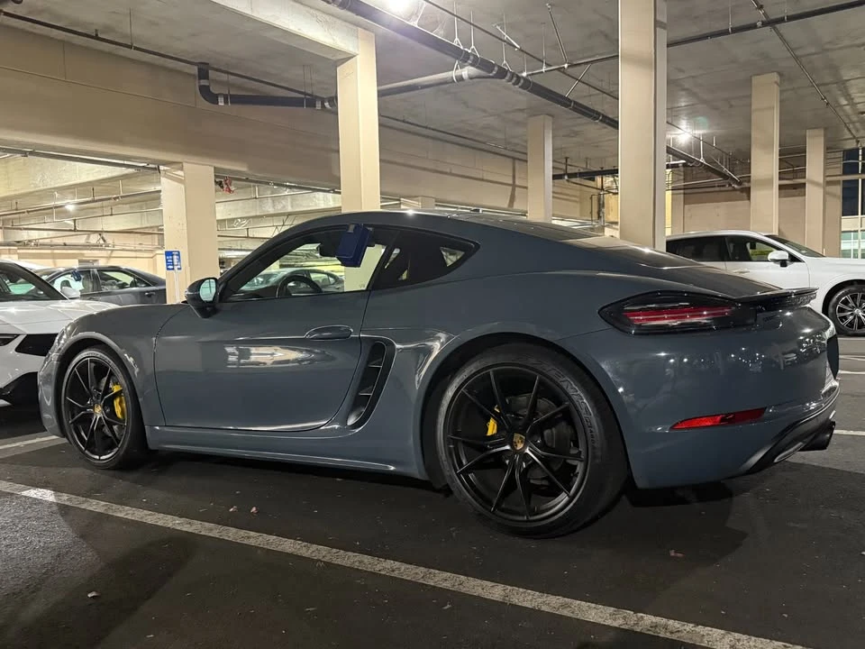 2018 Porsche 718 Cayman GTS - Image 15 of 16