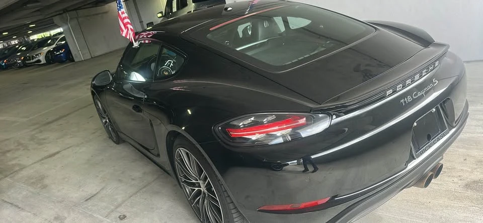 2018 Porsche 718 Cayman S - Image 4 of 4