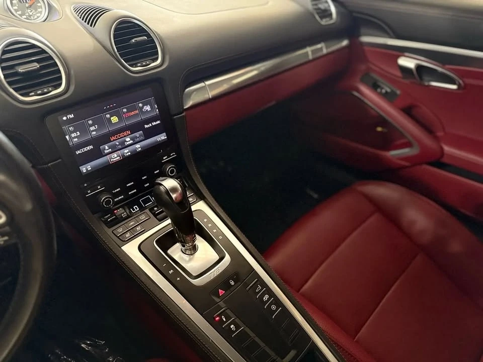 2018 Porsche 718 Cayman GTS - Image 13 of 19