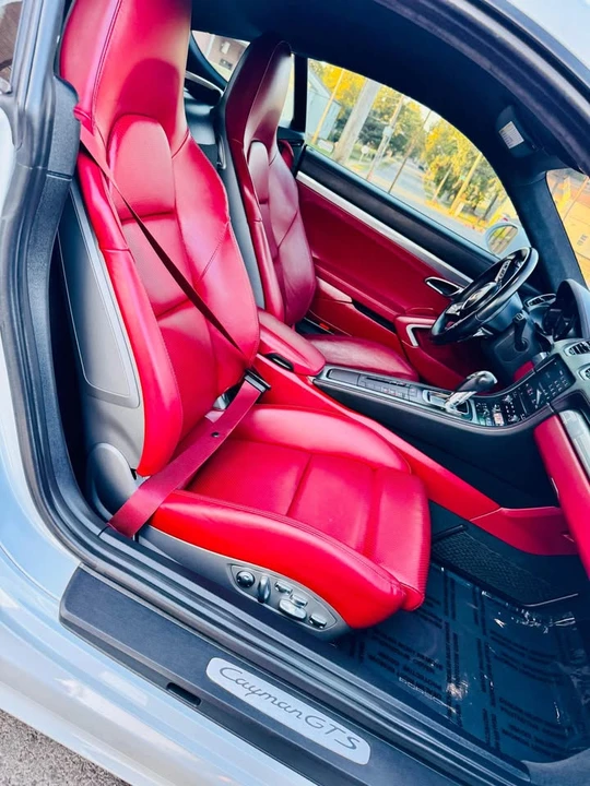 2018 Porsche 718 Cayman GTS - Image 14 of 18