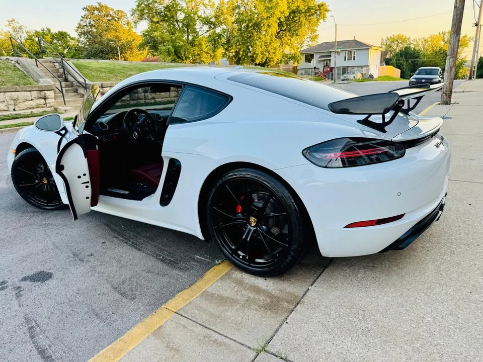 2018 Porsche 718 Cayman GTS - Image 3 of 18