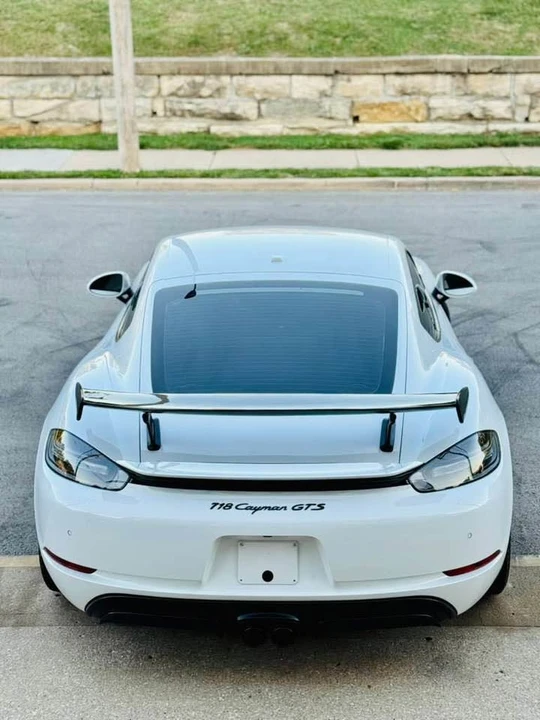 2018 Porsche 718 Cayman GTS - Image 10 of 18