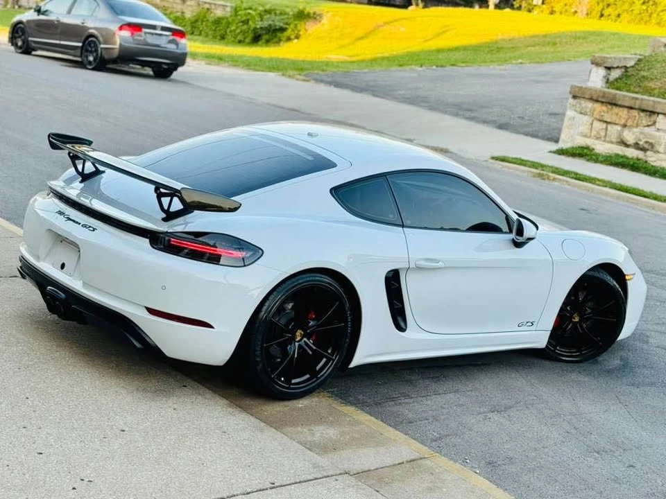 2018 Porsche 718 Cayman GTS - Image 17 of 18