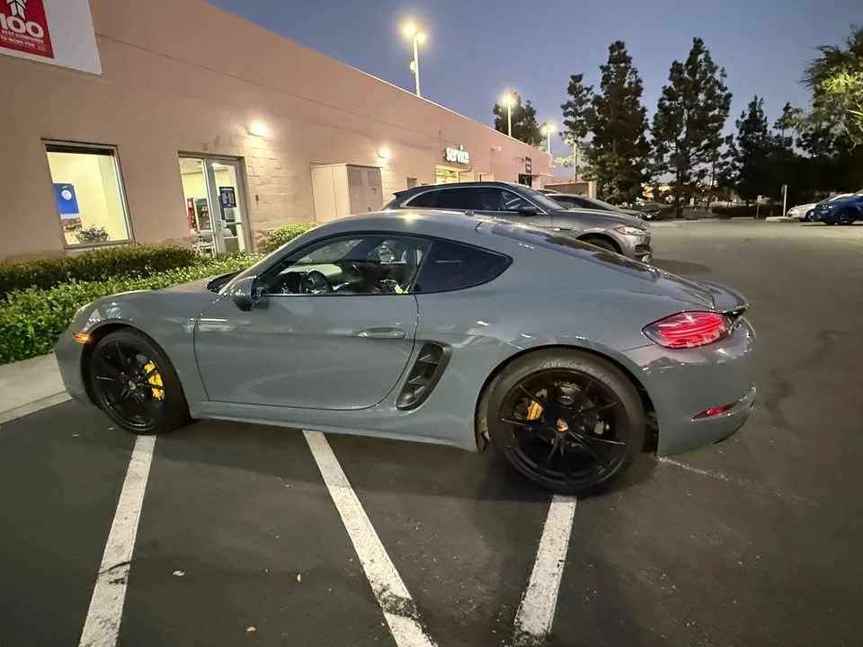 2018 Porsche 718 Cayman - Image 3 of 9