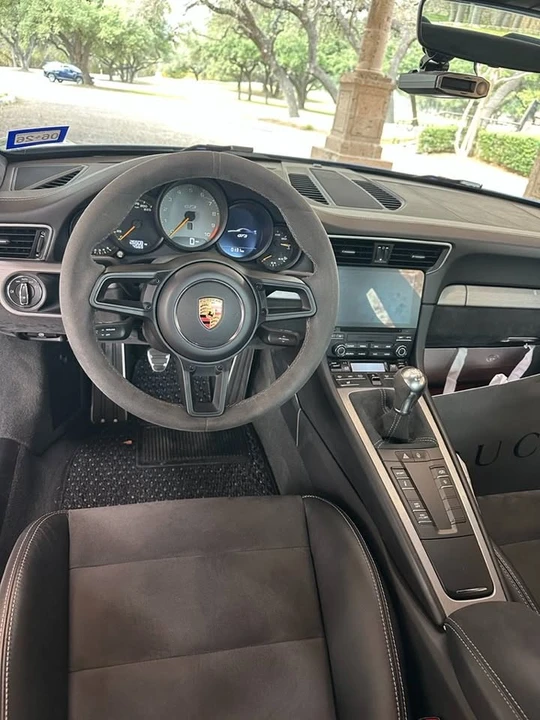 2018 Porsche 991 GT3 - Image 13 of 17