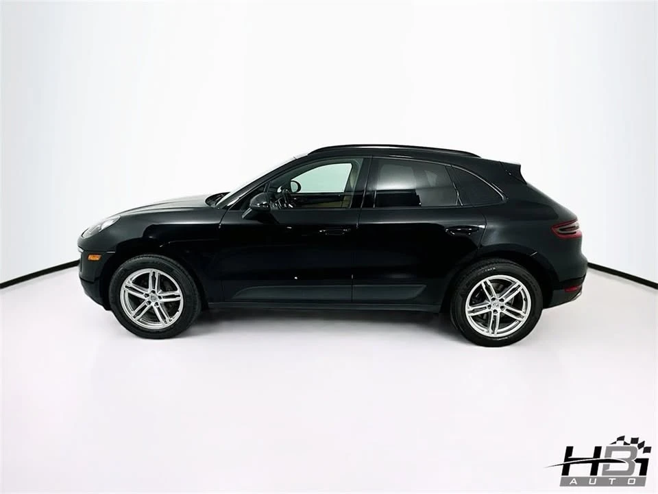 2018 Porsche Macan - Image 7 of 17