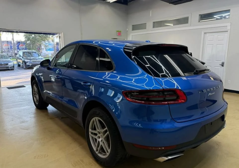 2018 Porsche Macan - Image 4 of 9