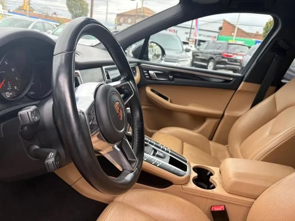 2018 Porsche Macan - Image 7 of 13