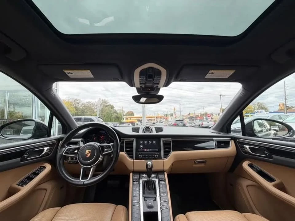 2018 Porsche Macan - Image 6 of 13