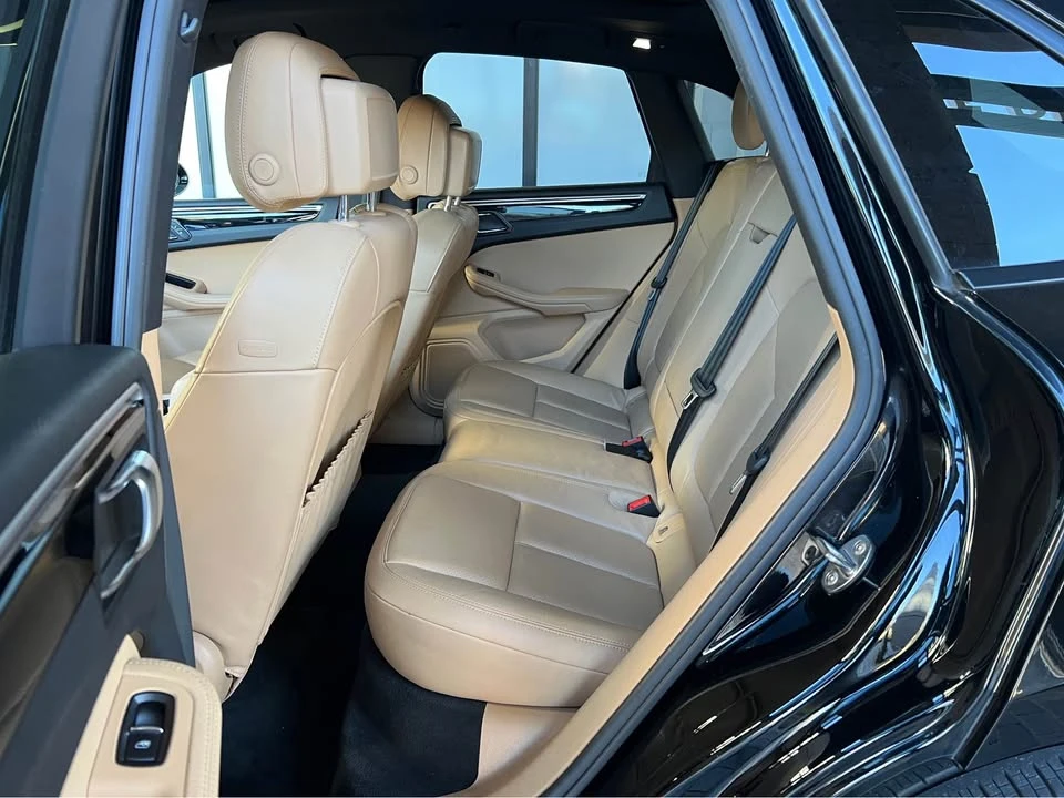 2018 Porsche Macan - Image 8 of 15