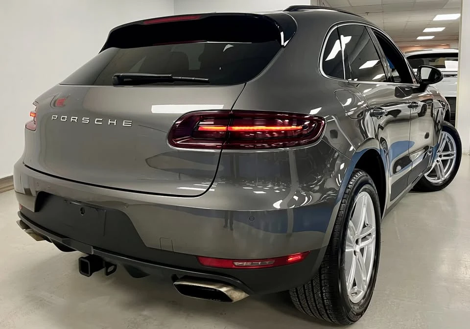 2018 Porsche Macan - Image 7 of 20
