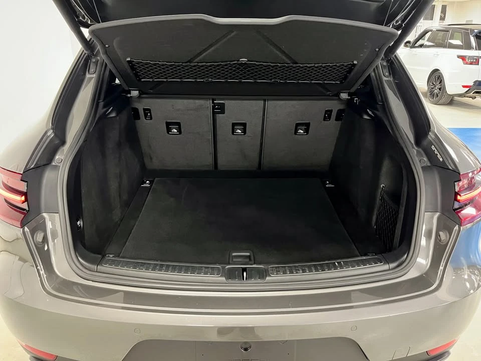2018 Porsche Macan - Image 6 of 20