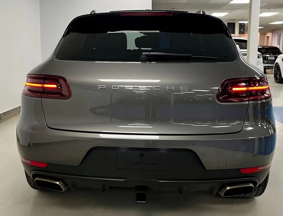 2018 Porsche Macan - Image 4 of 20
