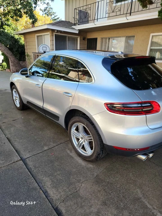 2018 Porsche Macan - Image 4 of 8
