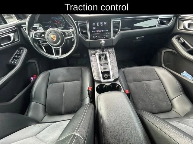 2018 Porsche Macan - Image 7 of 11