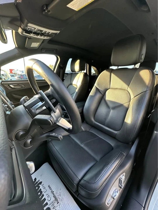 2018 Porsche Macan - Image 5 of 11