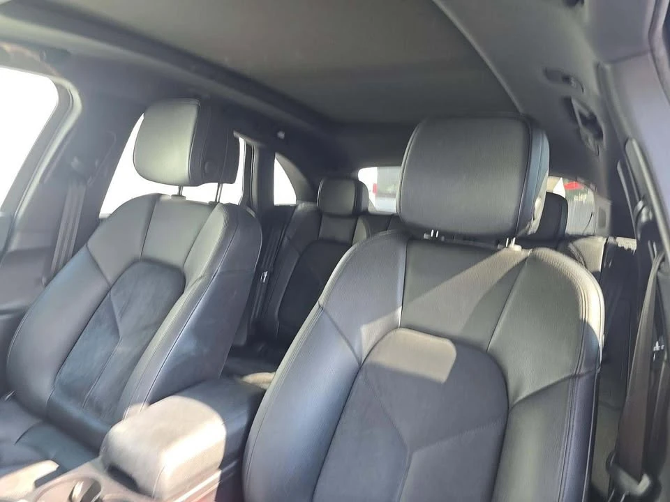 2018 Porsche Macan - Image 6 of 12