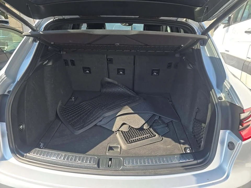 2018 Porsche Macan - Image 7 of 12